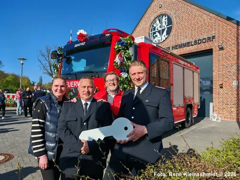 Freiwillige-Feuerwehr-Hemmelsdorf-erhaelt-neues-LF-10_01_web-1024x768.jpg.webp